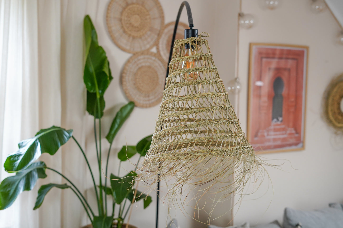 Rattan lamp |