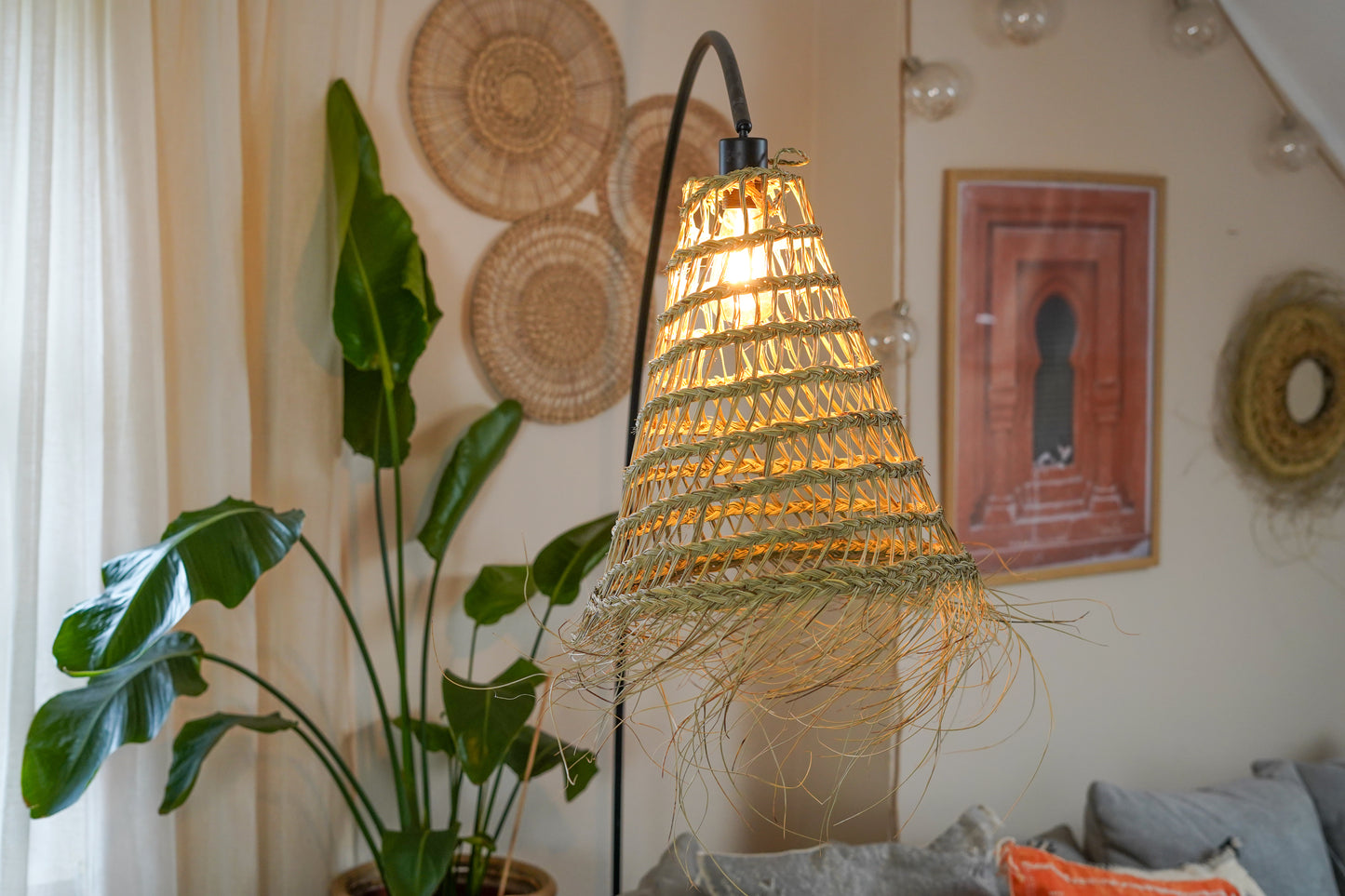 Rattan lamp |