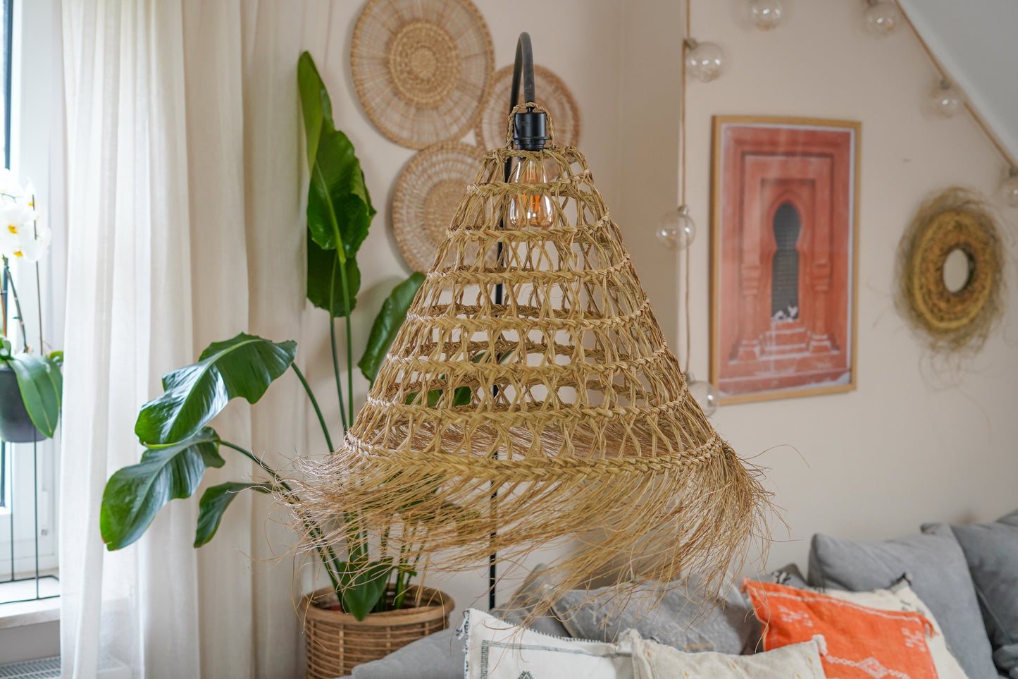 Rattan lamp |
