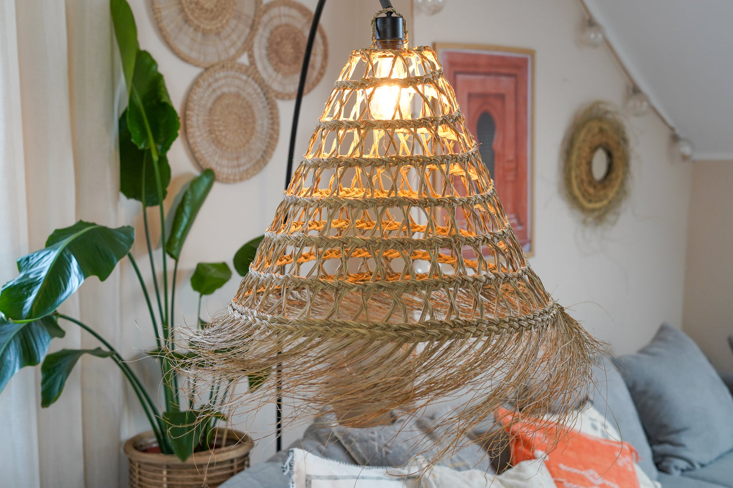Rattan lamp |