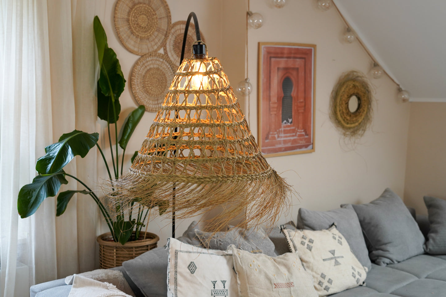 Rattan lamp |