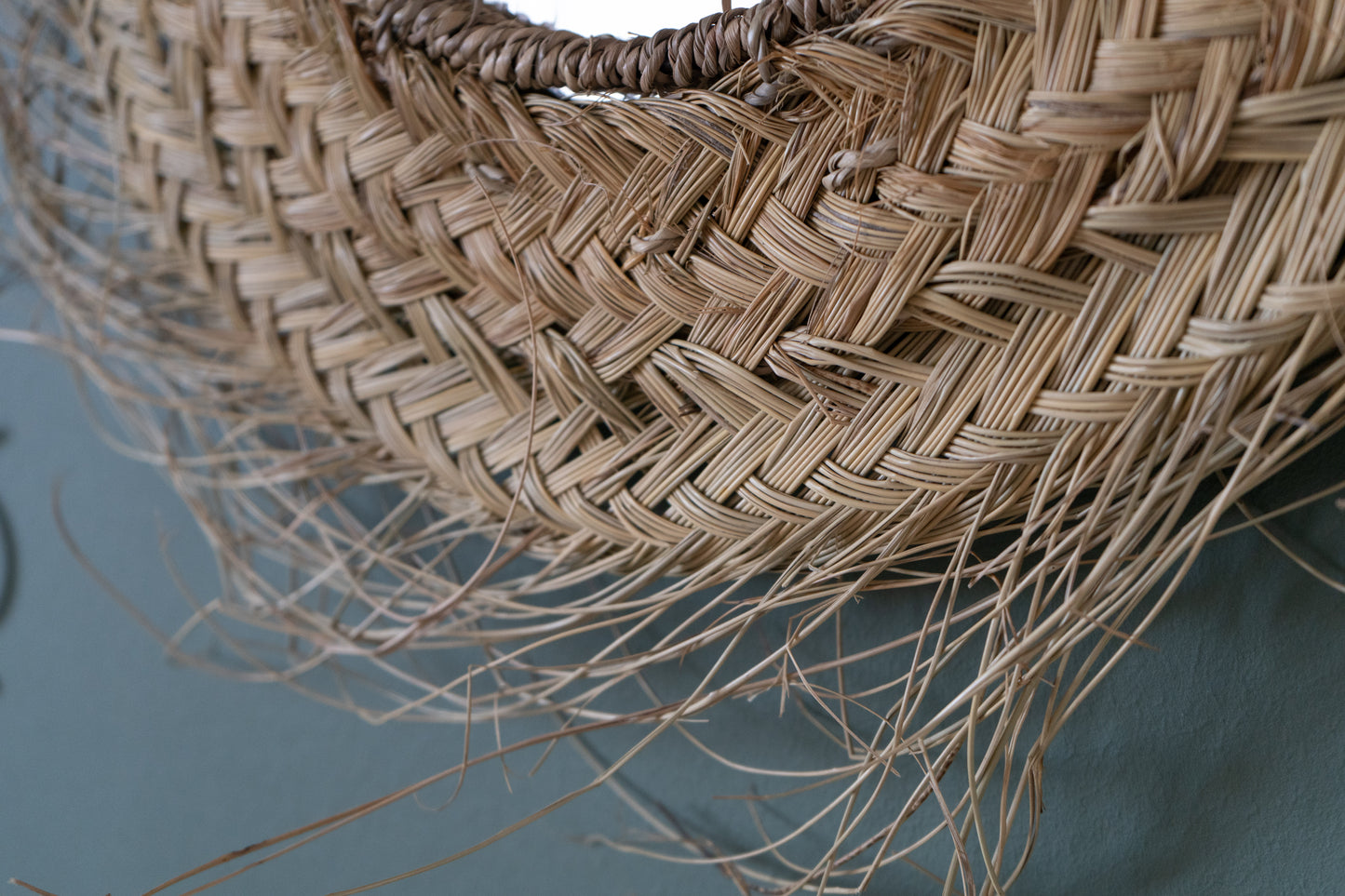 Marokkanischer Boho Wandspiegel handgefertigt aus Halfagras