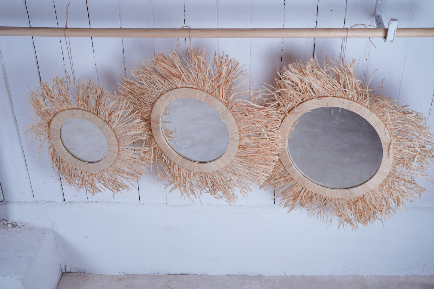 Marokkanischer Boho Wandspiegel handgefertigt aus Raffia