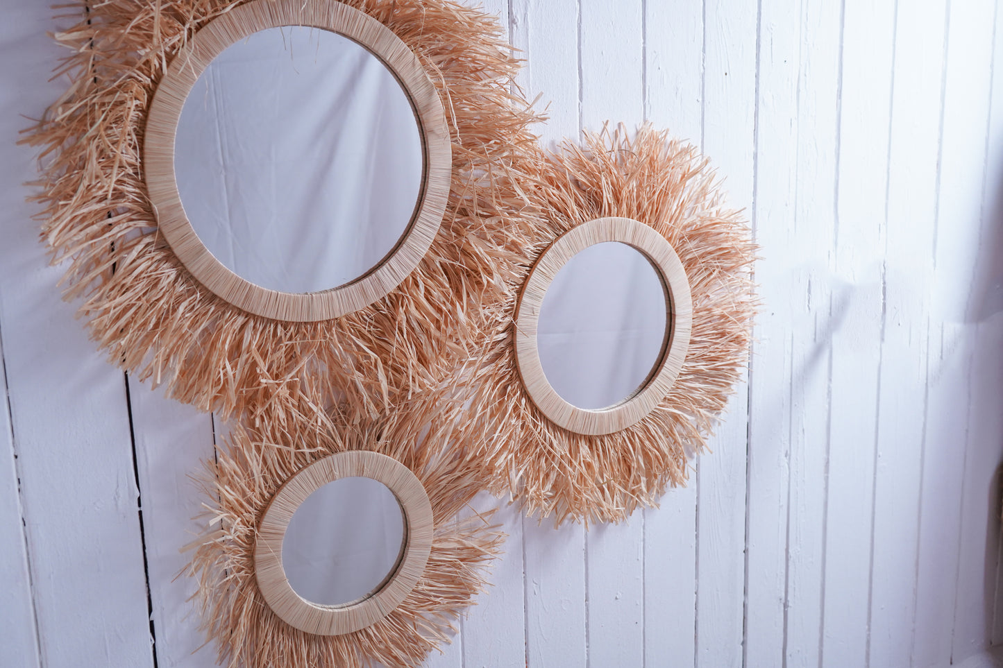 Marokkanischer Boho Wandspiegel handgefertigt aus Raffia