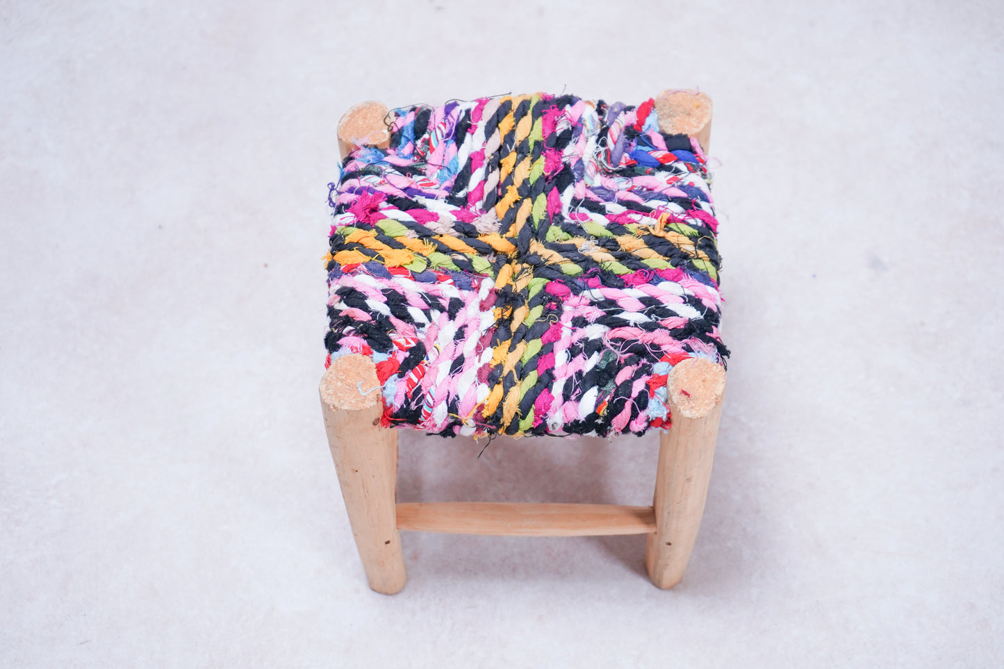 Marokkanischer Naturhocker – Klein, Handgefertigt aus Stoff & Holz (23cm x 20cm)