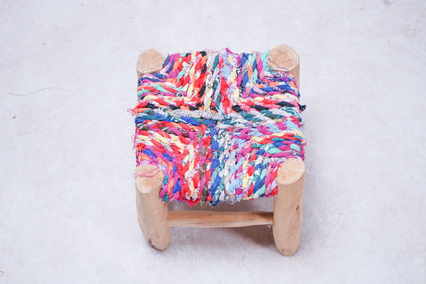 Marokkanischer Naturhocker – Klein, Handgefertigt aus Stoff & Holz (23cm x 20cm)