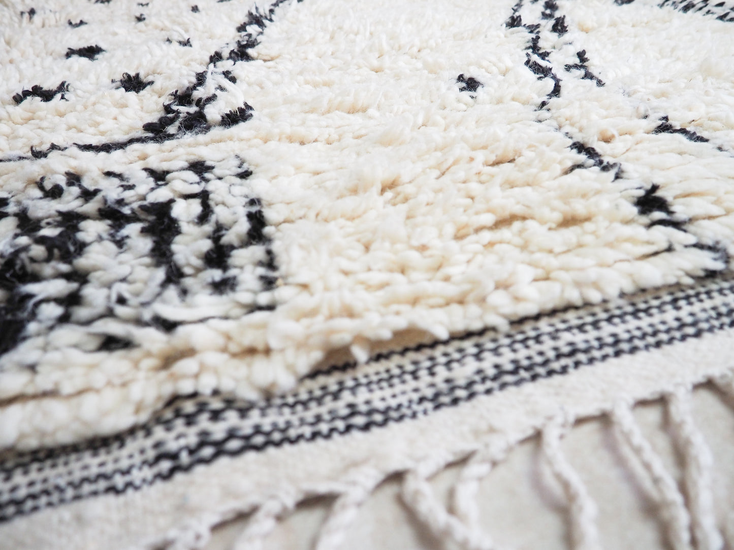 Handgefertigter Azilal Teppich `Riad` aus Marokko – Boho-Muster und hochwertige Wolle | 285 x 200 cm