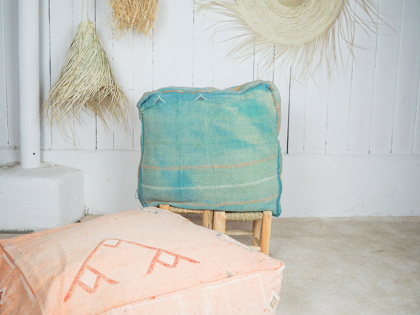 Marokkanischer Sabra Pouf ´Zahra´ – Handgefertigt aus Kaktusseide