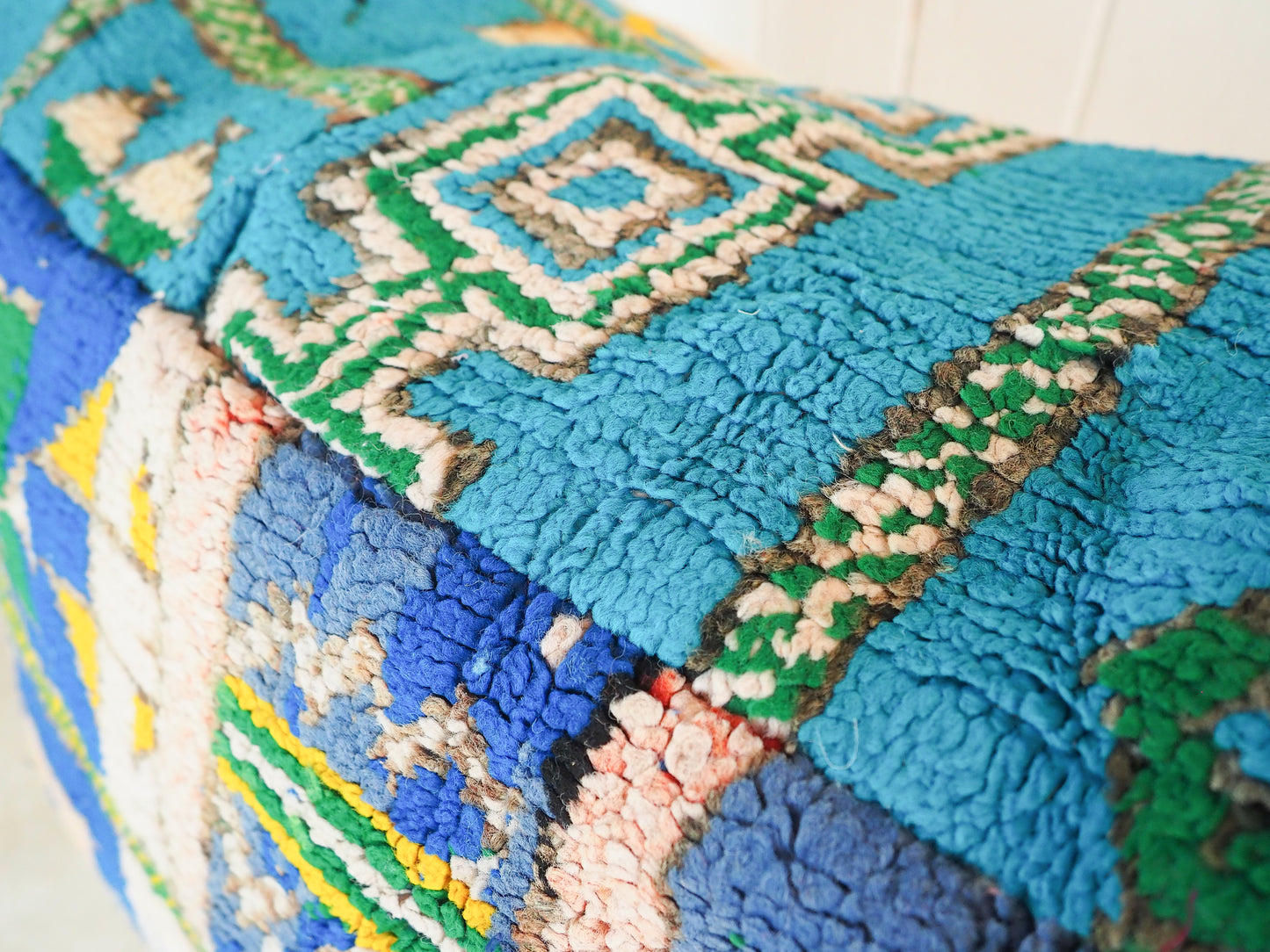 Marokkanischer Zemmour Pouf "Sorouk" – Handgefertigt aus Naturmaterialien