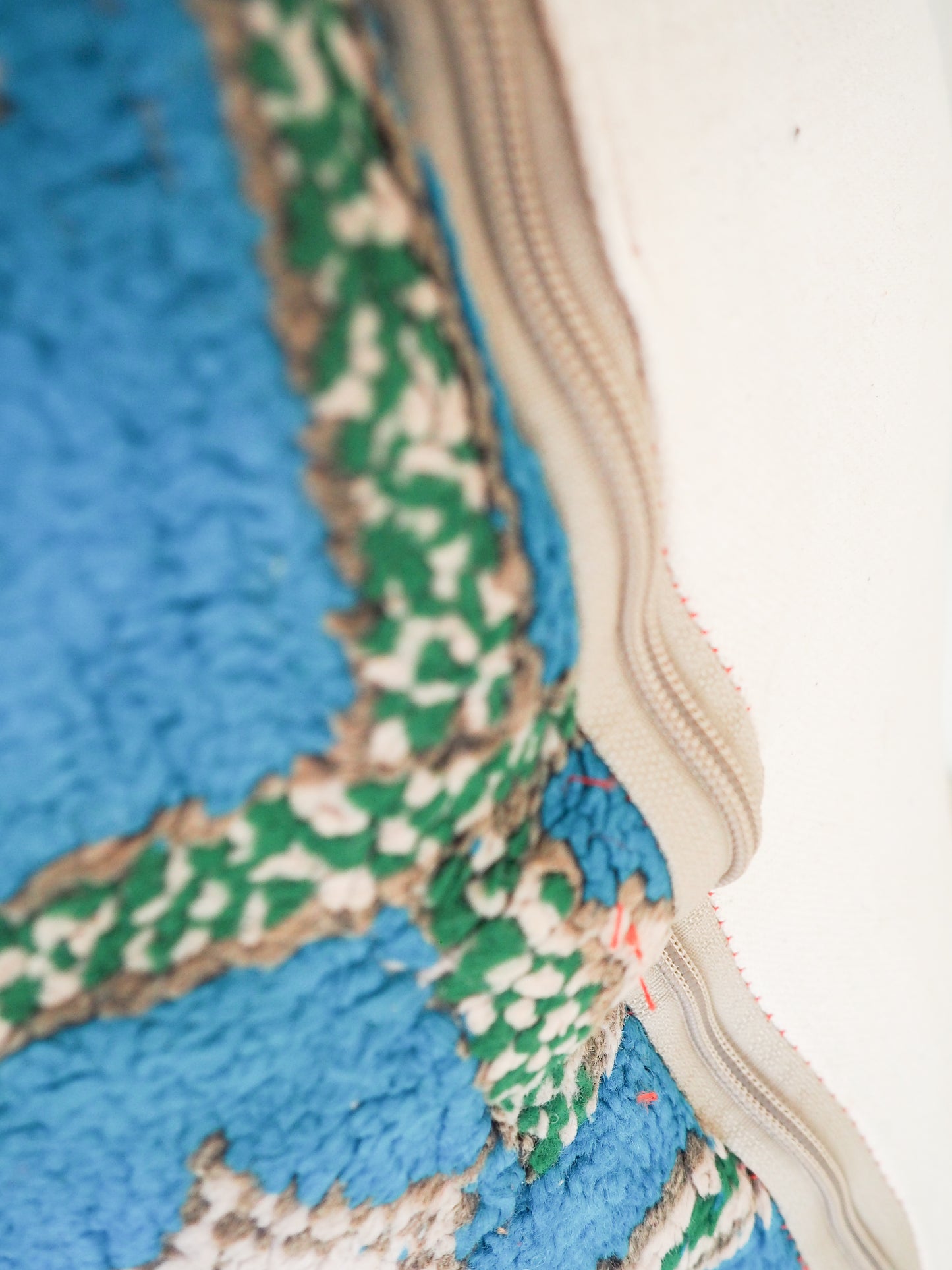 Marokkanischer Zemmour Pouf "Sorouk" – Handgefertigt aus Naturmaterialien