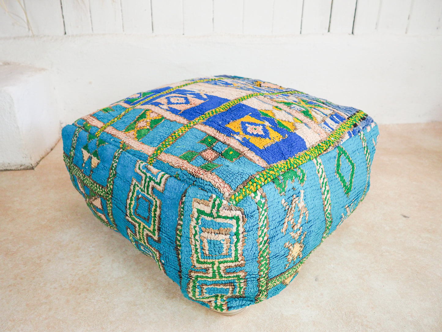 Marokkanischer Zemmour Pouf "Sorouk" – Handgefertigt aus Naturmaterialien