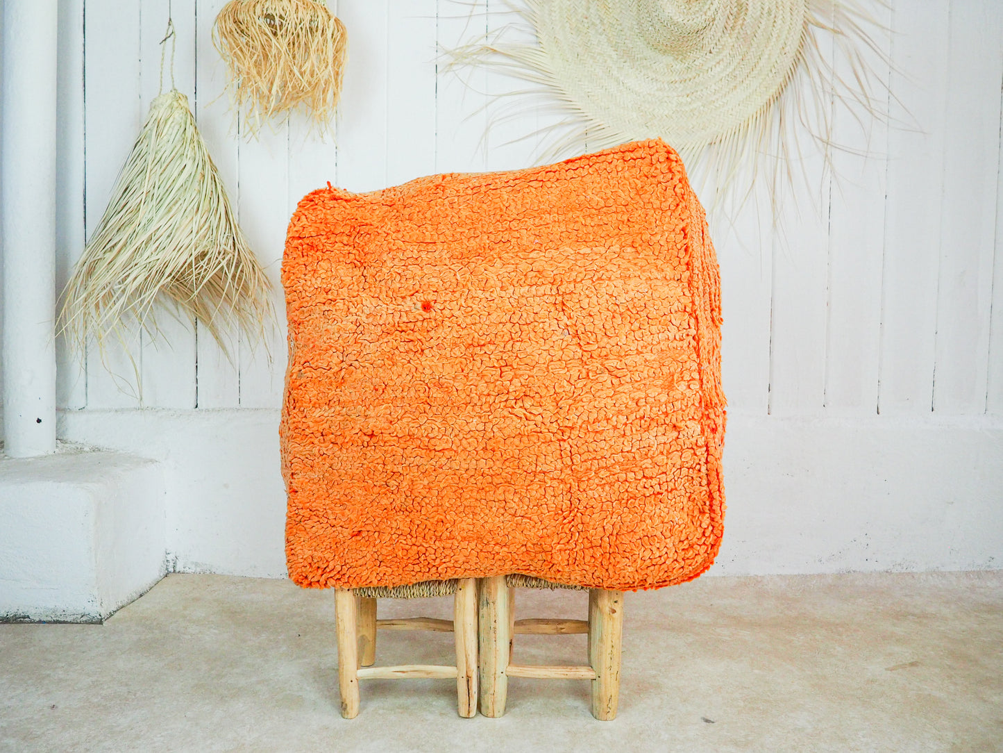 Marokkanischer Beni Mguild Pouf ´laymouna´ - handgefertigt aus Bio-Wolle