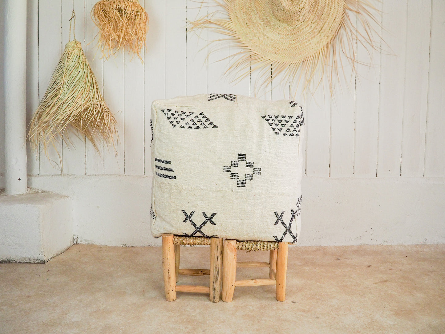 Handgefertigter Kilim Pouf aus Marokko ´sabah´ – Traditionelles Design und Naturmaterialien