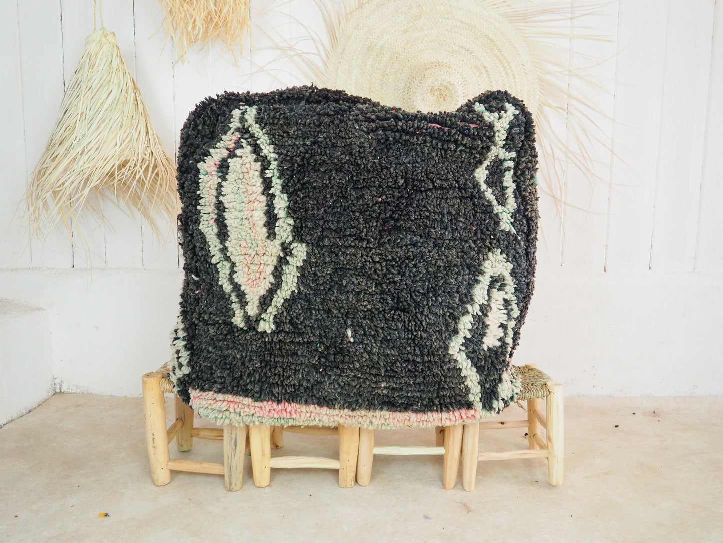 Marokkanischer Boujaad Pouf ´fajer´ - handgefertigt aus Bio-Wolle