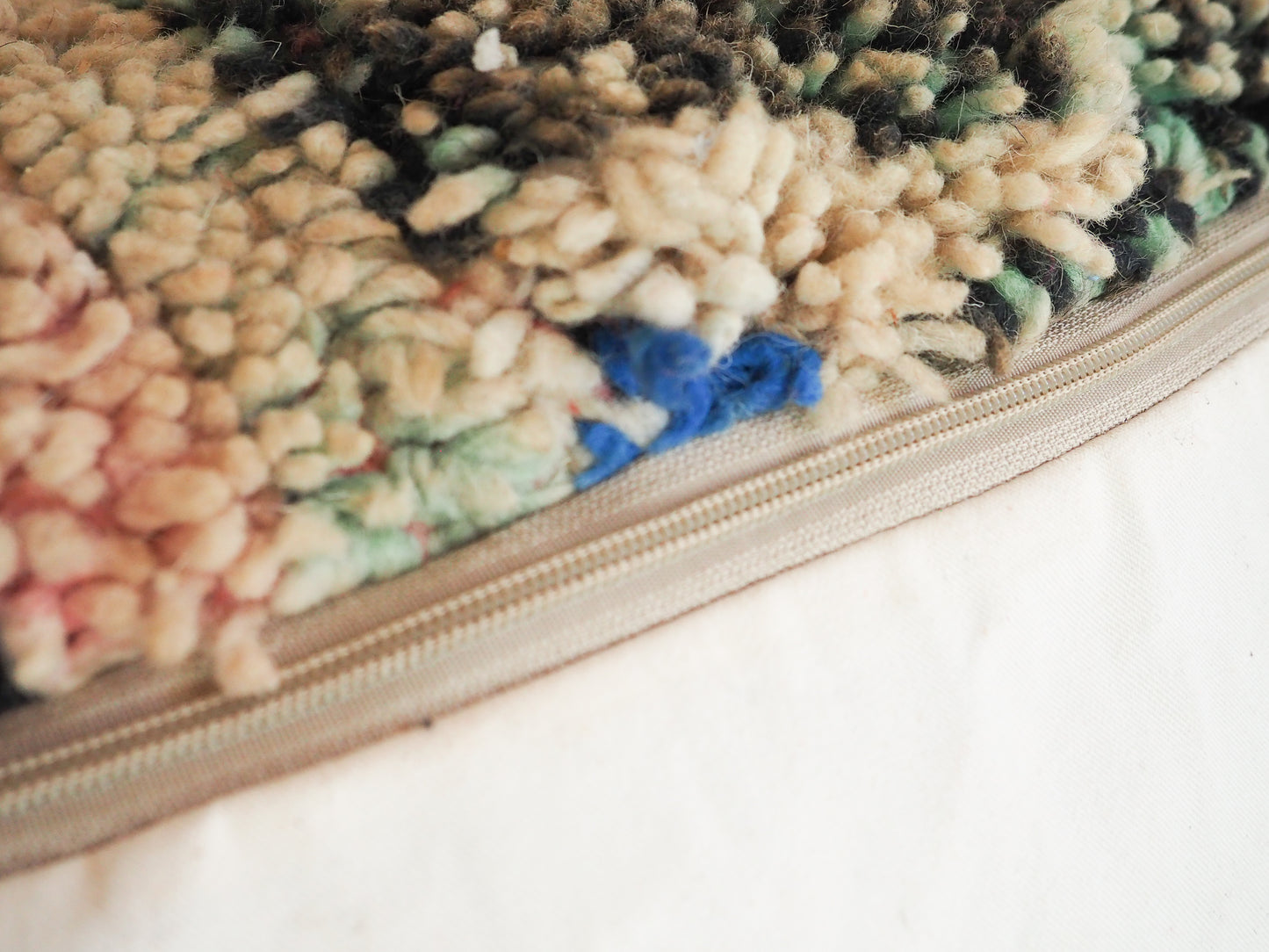 Marokkanischer Boujaad Pouf ´fajer´ - handgefertigt aus Bio-Wolle