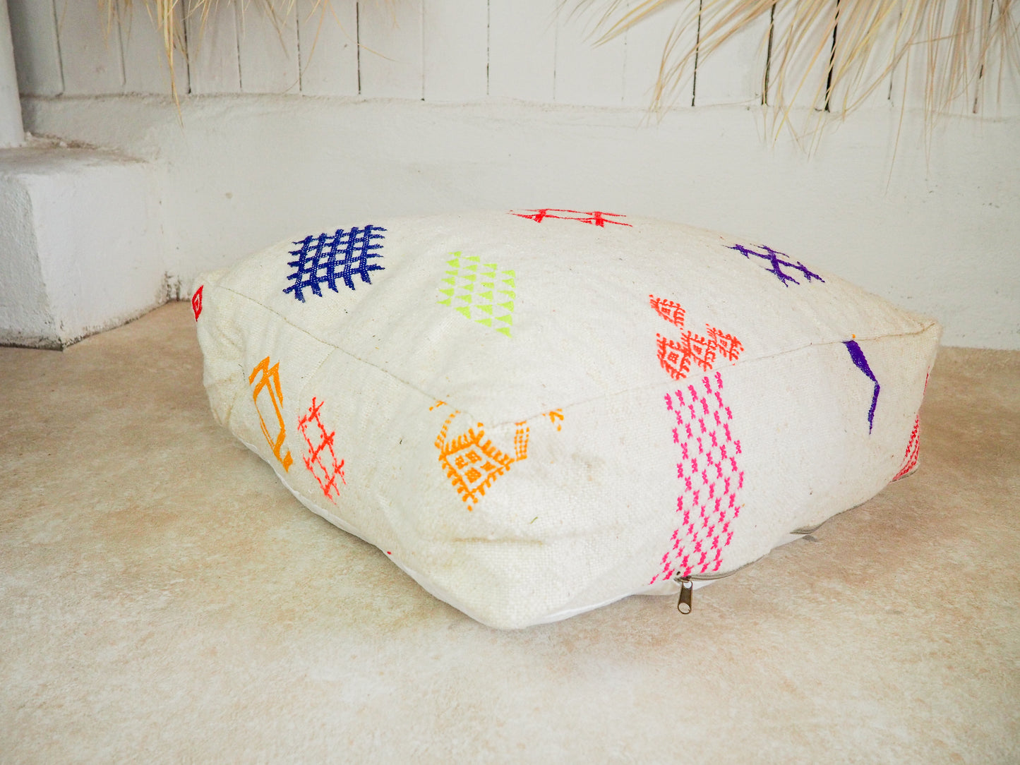 Handgefertigter Kilim Pouf aus Marokko ´Rachida´ – Traditionelles Design und Naturmaterialien