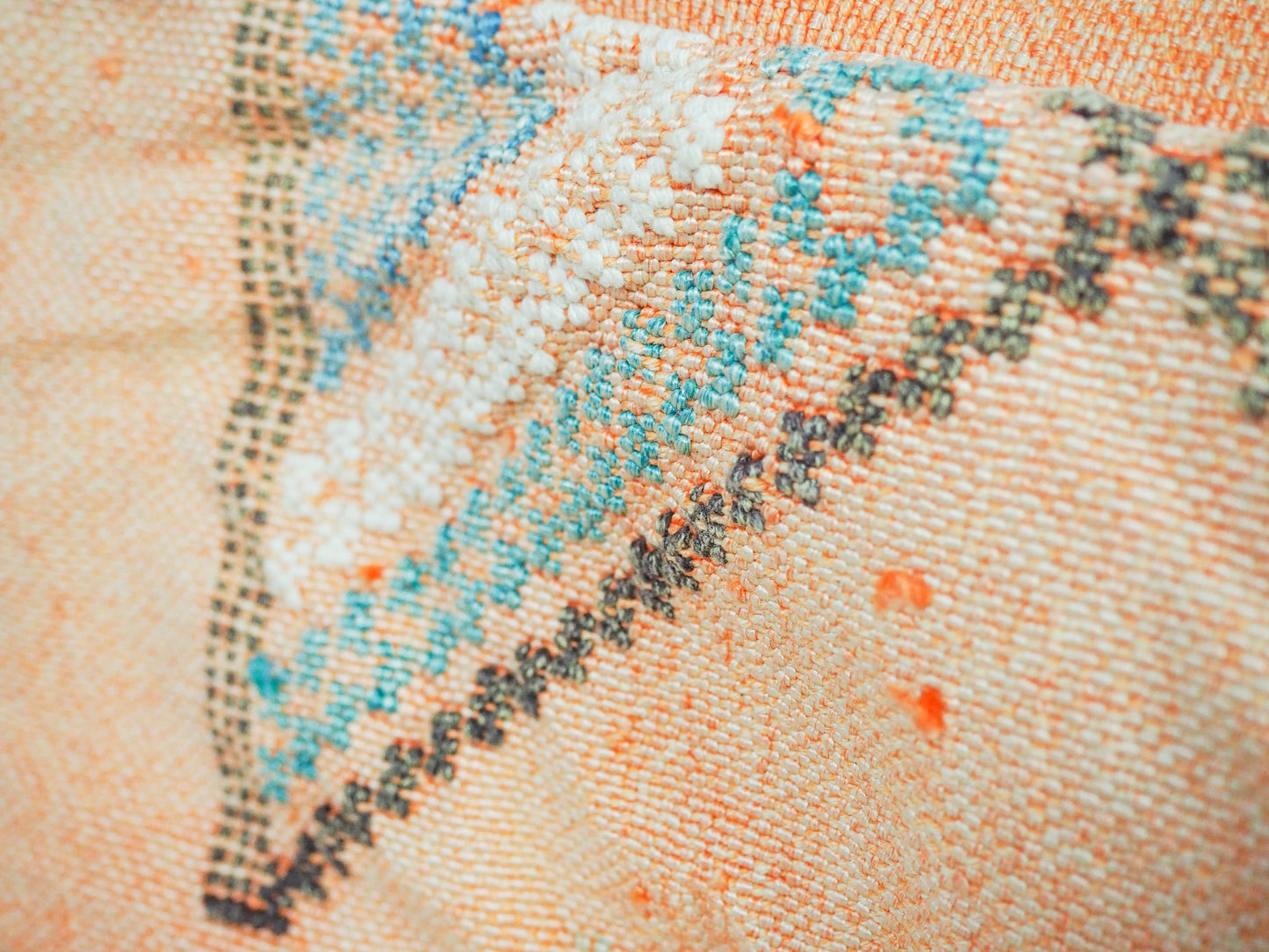 Marokkanischer Sabra Pouf ´Fatna´ – Handgefertigt aus Kaktusseide