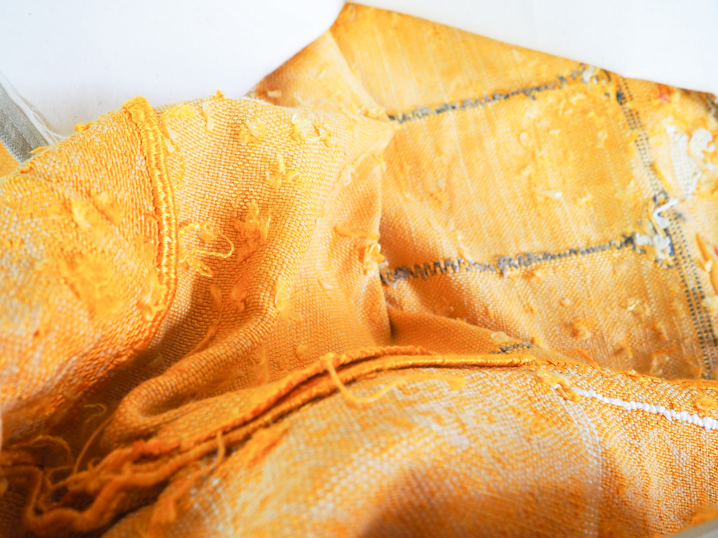 Marokkanischer Sabra Pouf ´Noura´ – Handgefertigt aus Kaktusseide