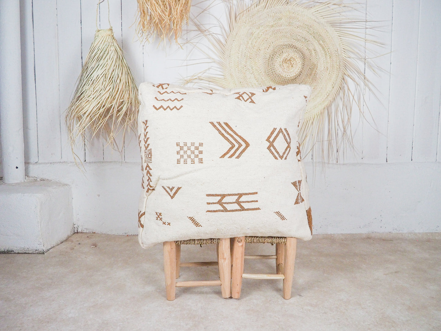 Handgefertigter Kilim Pouf aus Marokko ´malika´ – Traditionelles Design und Naturmaterialien