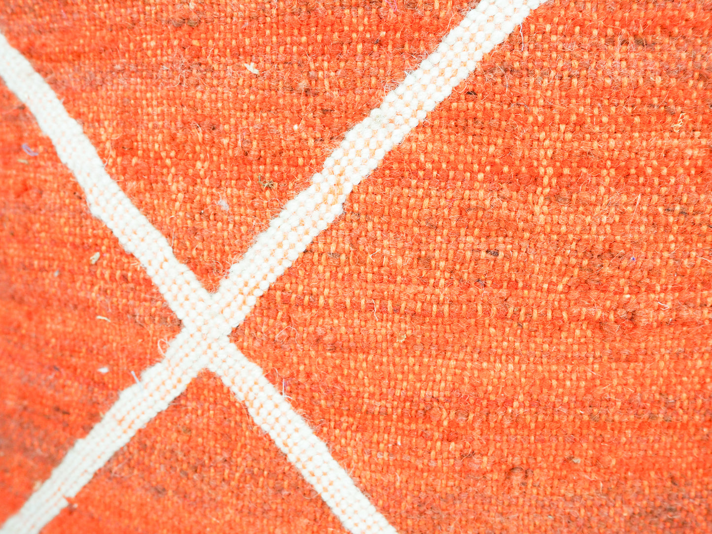 Handgefertigter Kilim Pouf aus Marokko ´Ouarda´ – Traditionelles Design und Naturmaterialien