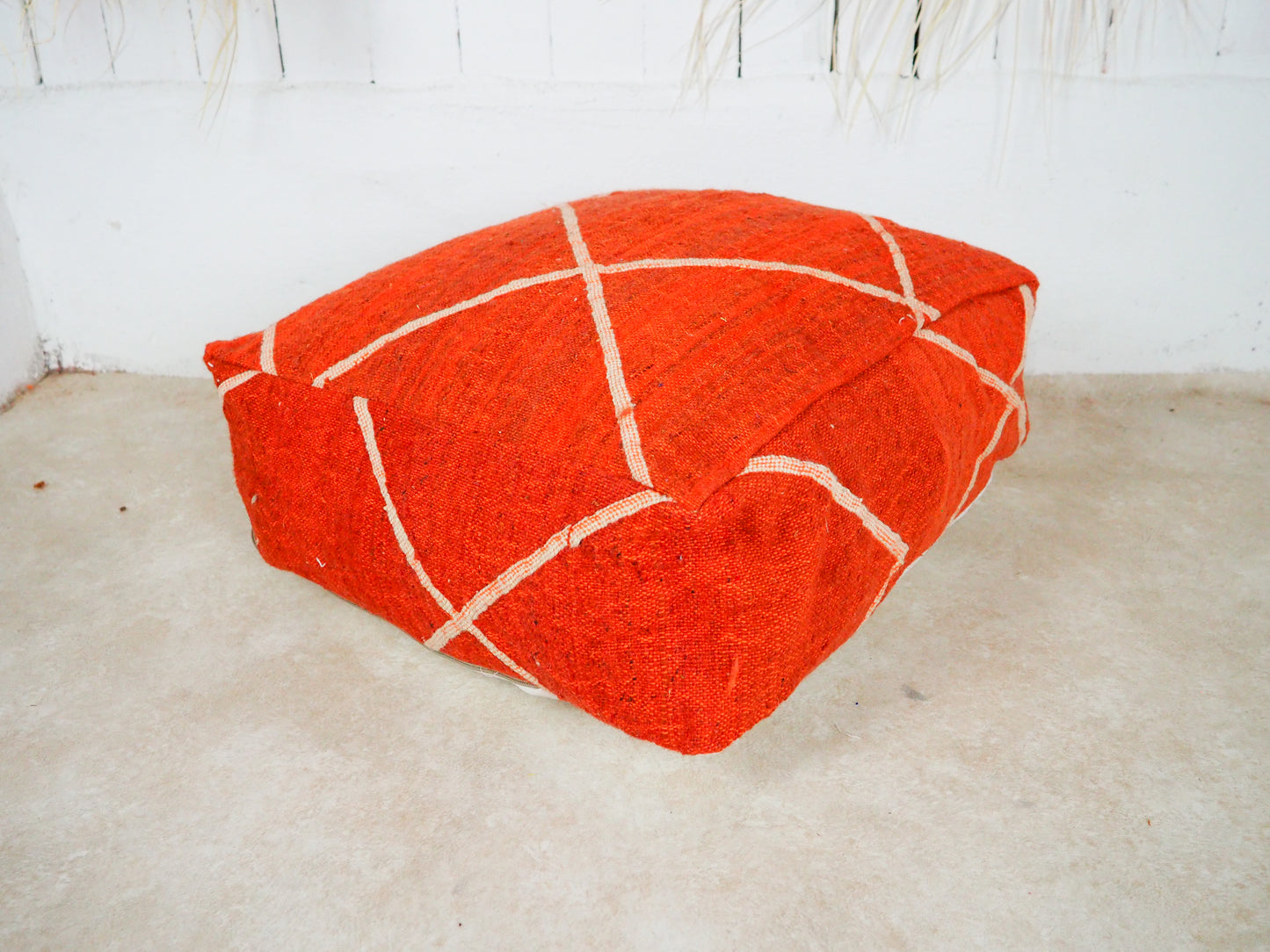 Handgefertigter Kilim Pouf aus Marokko ´Ouarda´ – Traditionelles Design und Naturmaterialien
