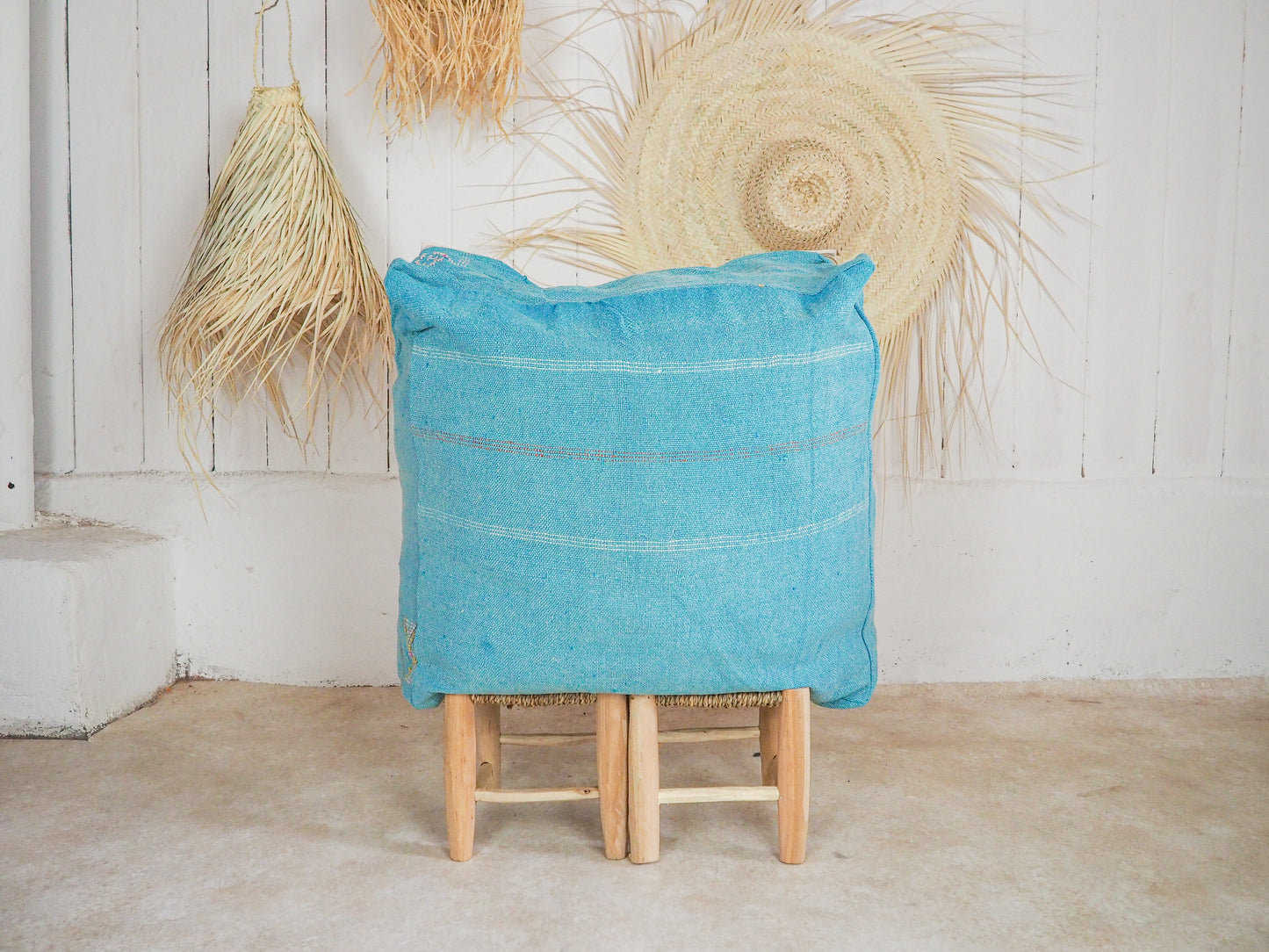 Marokkanischer Sabra Pouf ´Khadija´ – Handgefertigt aus Kaktusseide