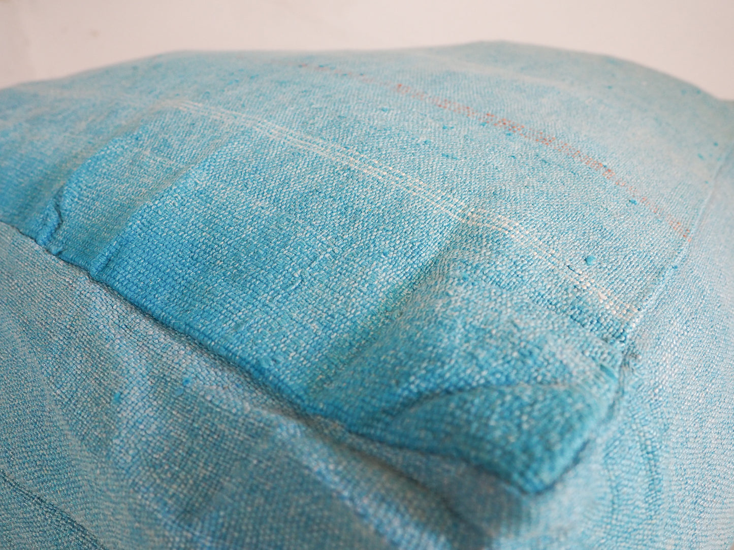 Marokkanischer Sabra Pouf ´Khadija´ – Handgefertigt aus Kaktusseide