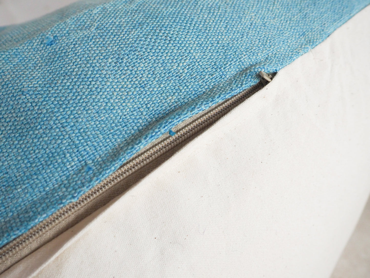 Marokkanischer Sabra Pouf ´Khadija´ – Handgefertigt aus Kaktusseide