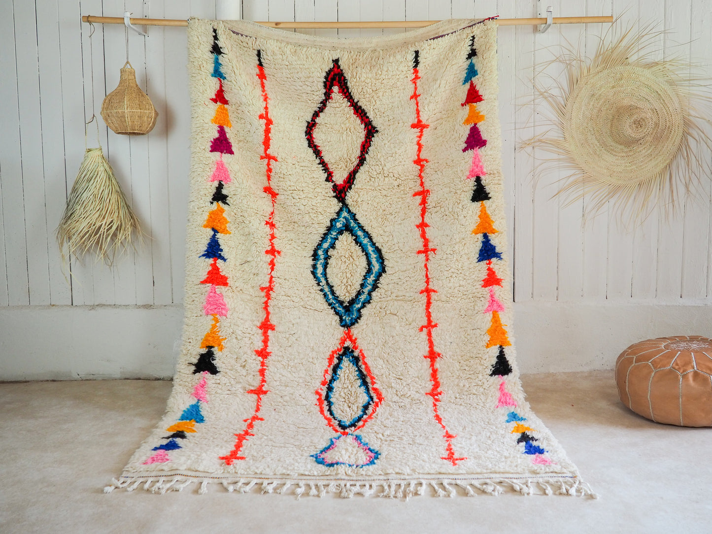 Handgefertigter Azilal Teppich `Souad` aus Marokko – Boho-Muster und hochwertige Wolle | 230 x 145 cm