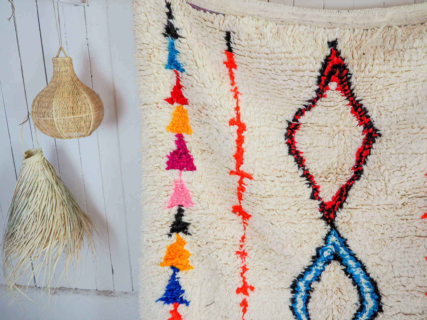 Handgefertigter Azilal Teppich `Souad` aus Marokko – Boho-Muster und hochwertige Wolle | 230 x 145 cm