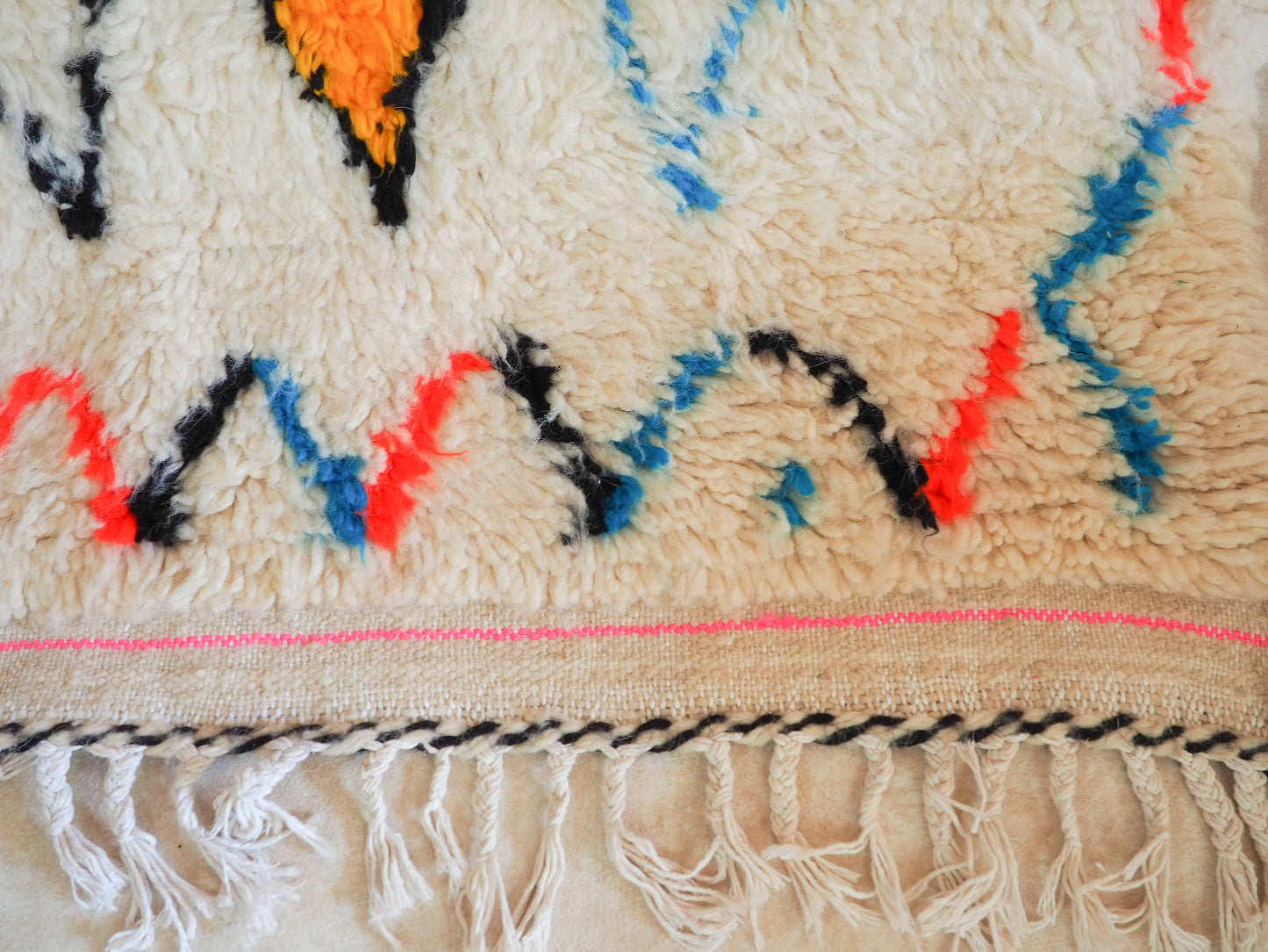 Handgefertigter Azilal Teppich `Amal` aus Marokko – Boho-Muster und hochwertige Wolle | 140 x 94 cm