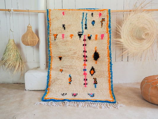 Handgefertigter Azilal Teppich `Nada` aus Marokko – Boho-Muster und hochwertige Wolle | 150 x 94 cm