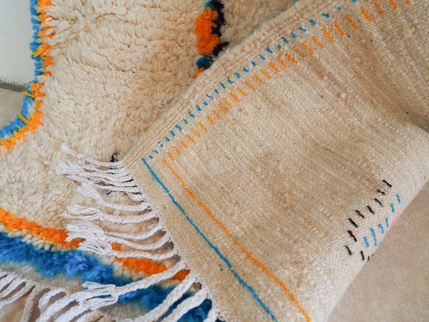 Handgefertigter Azilal Teppich `Nada` aus Marokko – Boho-Muster und hochwertige Wolle | 150 x 94 cm