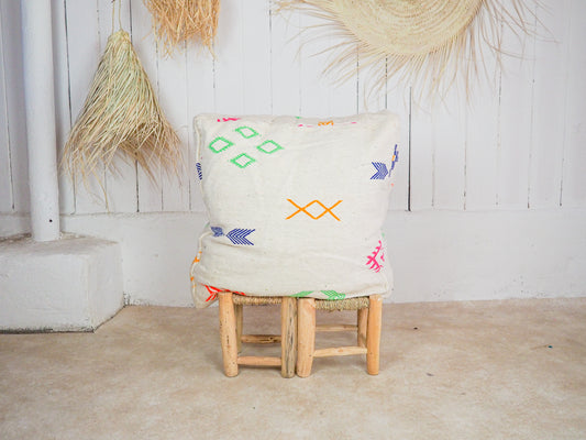 Handgefertigter Kilim Pouf aus Marokko ´fonoun´ – Traditionelles Design und Naturmaterialien