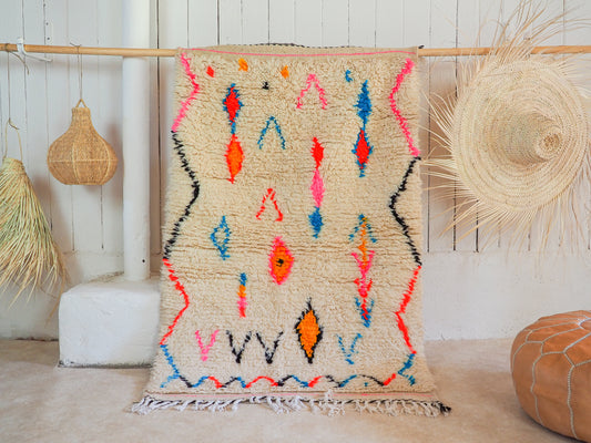 Handgefertigter Azilal Teppich `Amal` aus Marokko – Boho-Muster und hochwertige Wolle | 140 x 94 cm